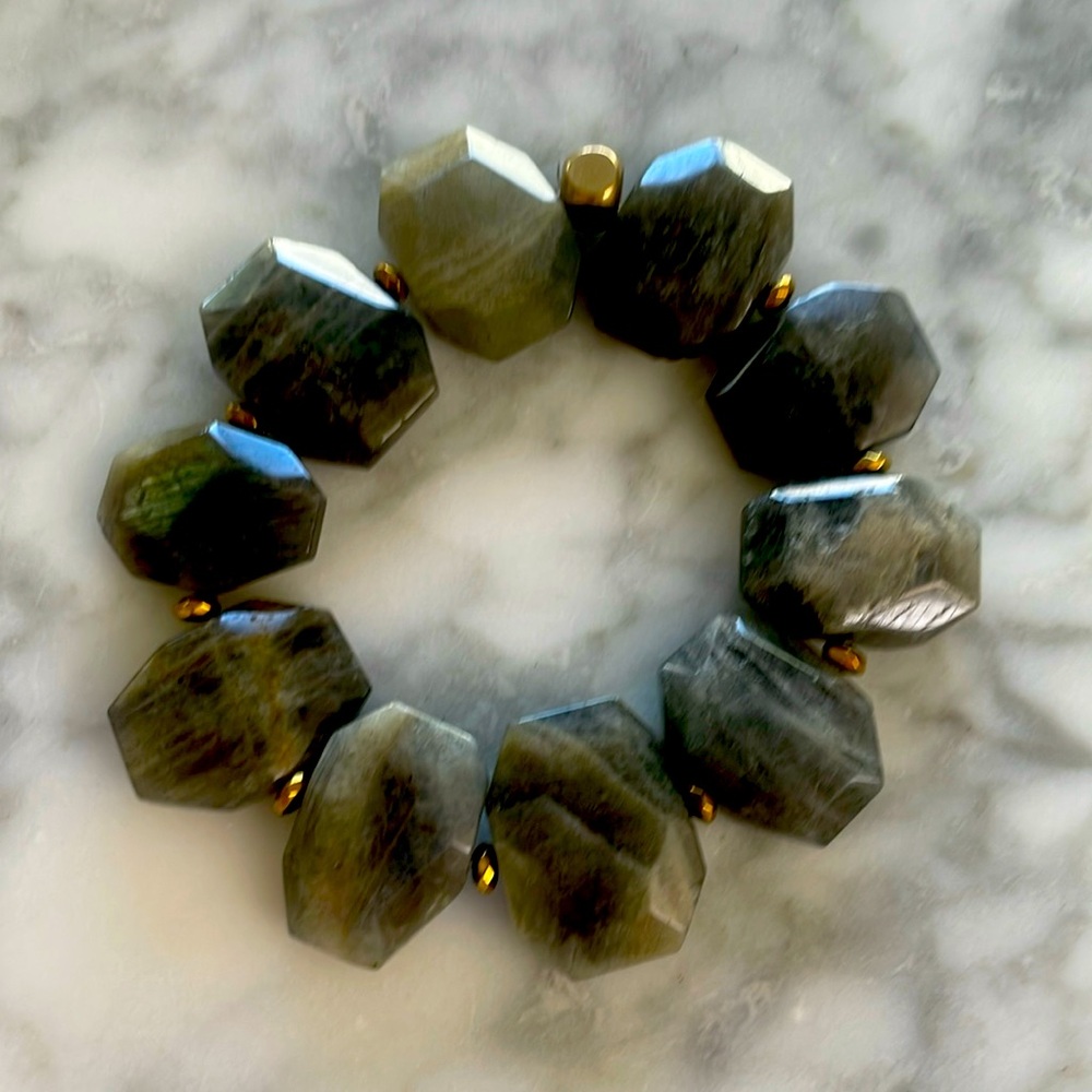 Chunky Labradorite bracelet